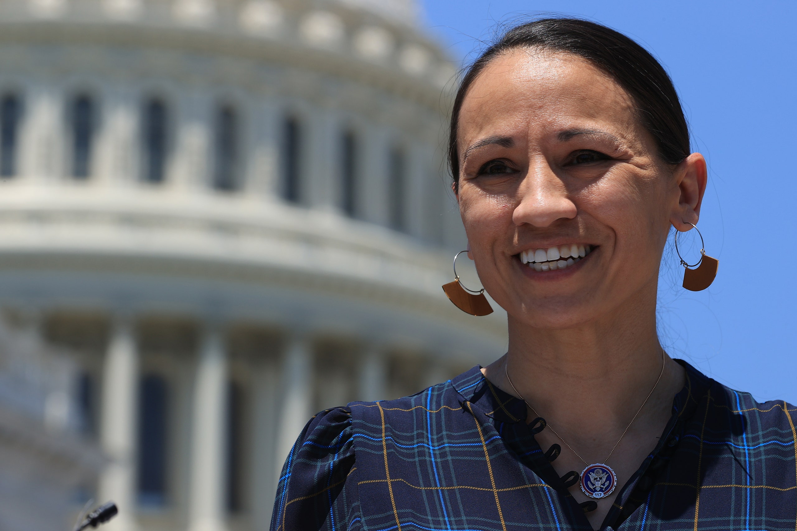 5 Native American Women In Politics She Should Run